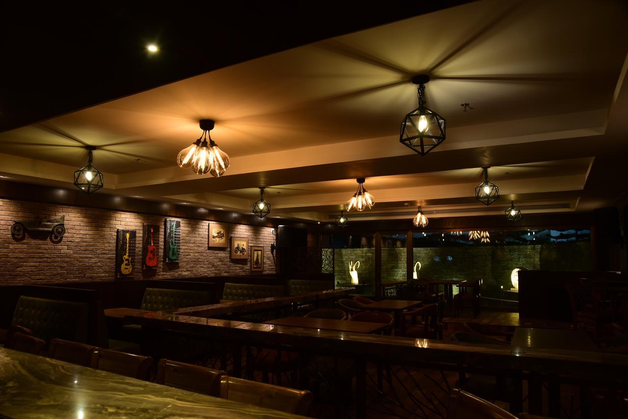Lemon Tree Hotel סיליגורי מראה חיצוני תמונה