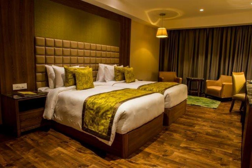 Lemon Tree Hotel סיליגורי מראה חיצוני תמונה